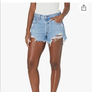 Levi’s 501 Women’s button fly Shorts